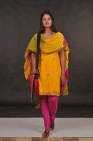 Prema Pilustondi Stills